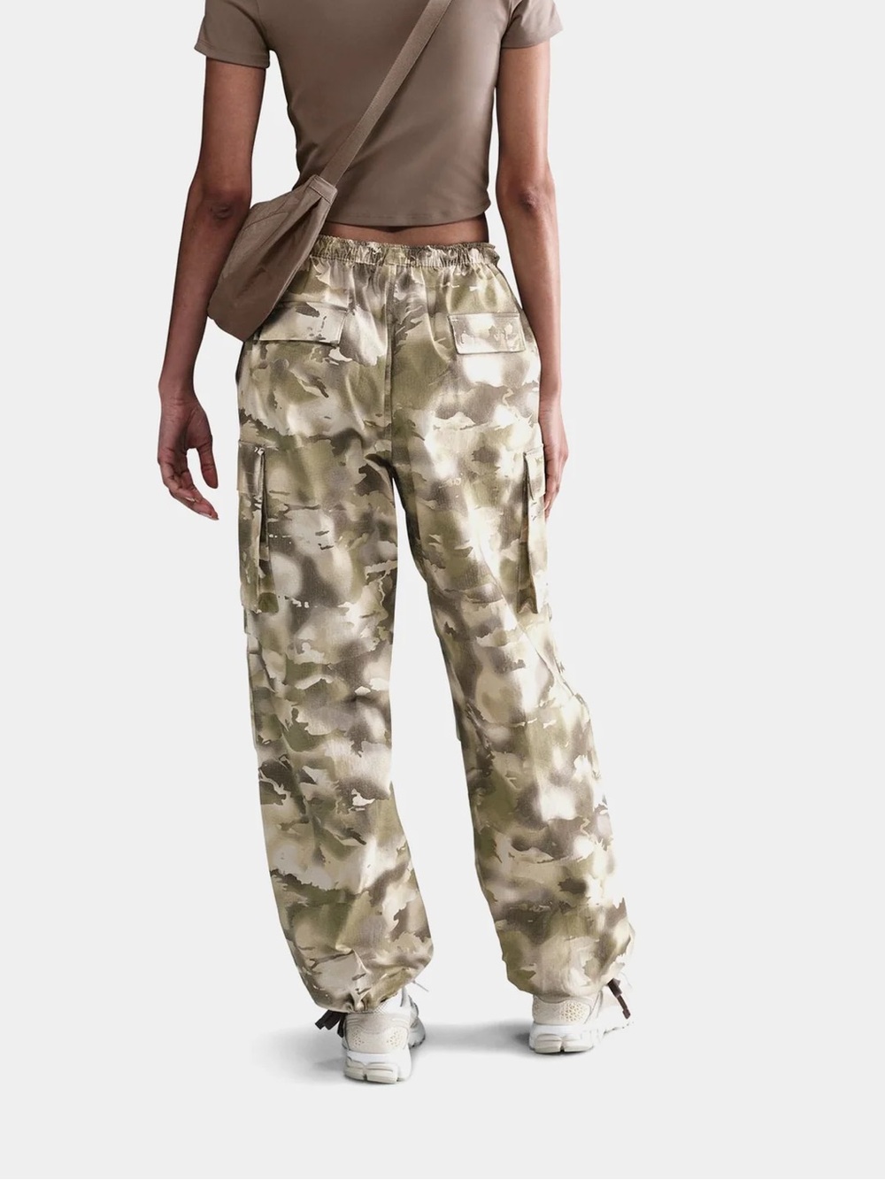 NIKE OVERSIZED CAMO CARGO PANTS